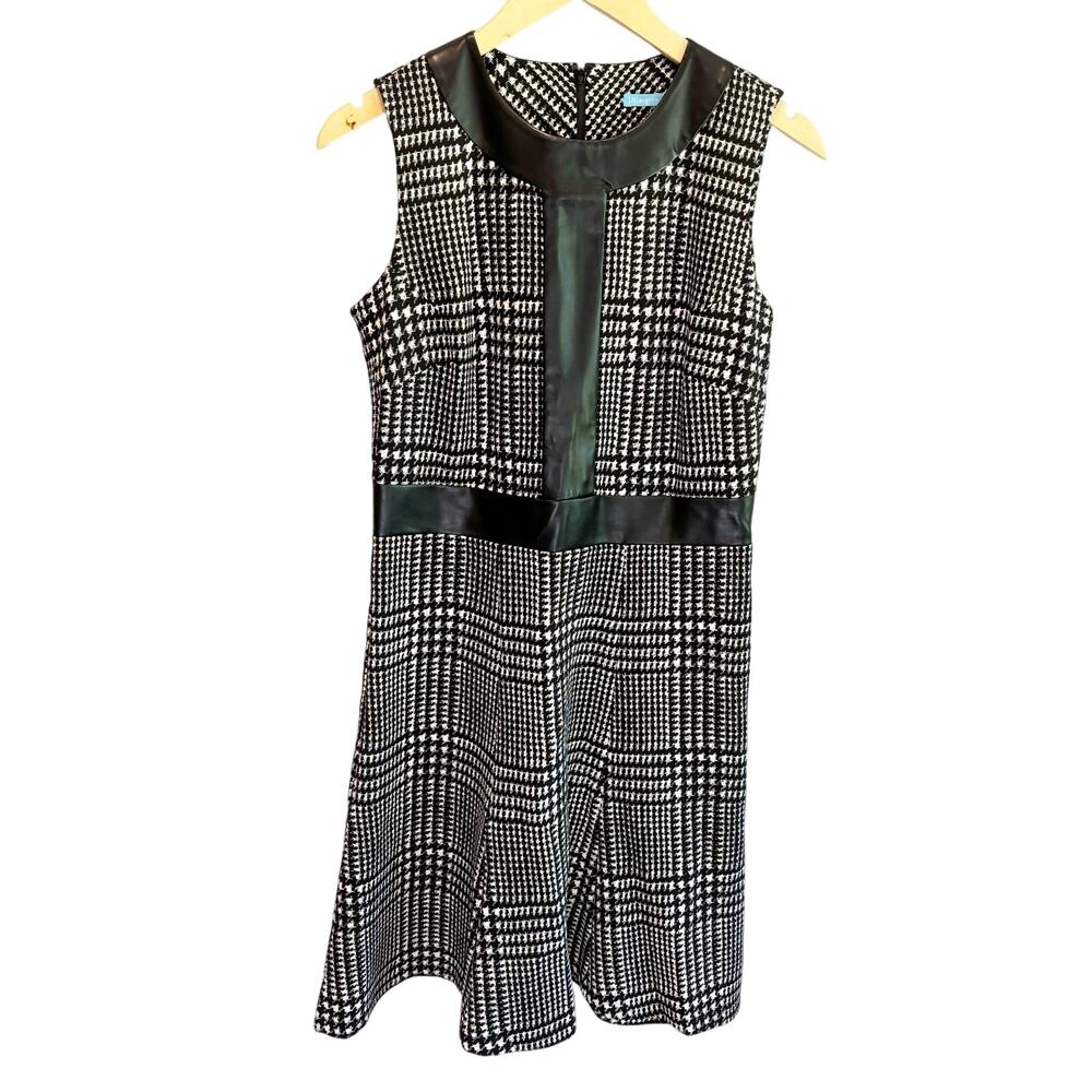 J. McLaughlin Houndstooth Sleeveless Fit & Flare Scuba Knit Dress - Medium